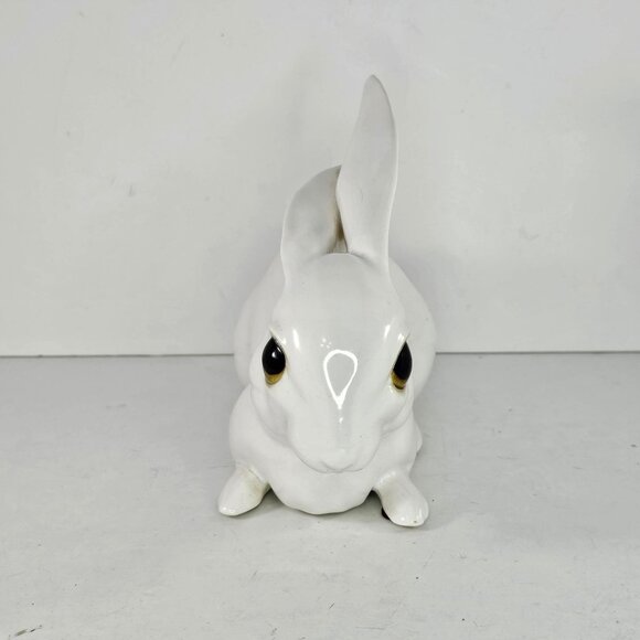 Freeman McFarlin White Rabbit Figurine Lying Down Yellow Eyes *Repaired Foot* - Picture 3 of 10